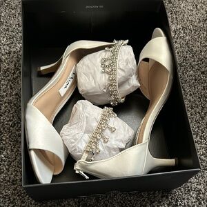 Elegant Ivory Satin Heels with Crystal Embellishments